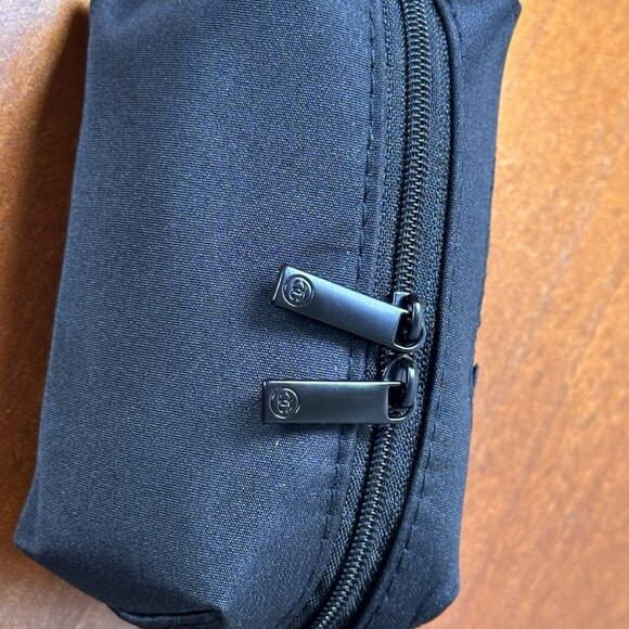 Chanel Black Cosmetic Pouch nip white sequins CC - Picture 5 of 6